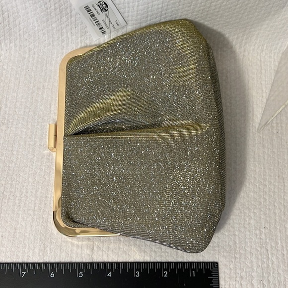 A new day - gold metal frame clutch with sparkle fabric - Picture 7 of 7